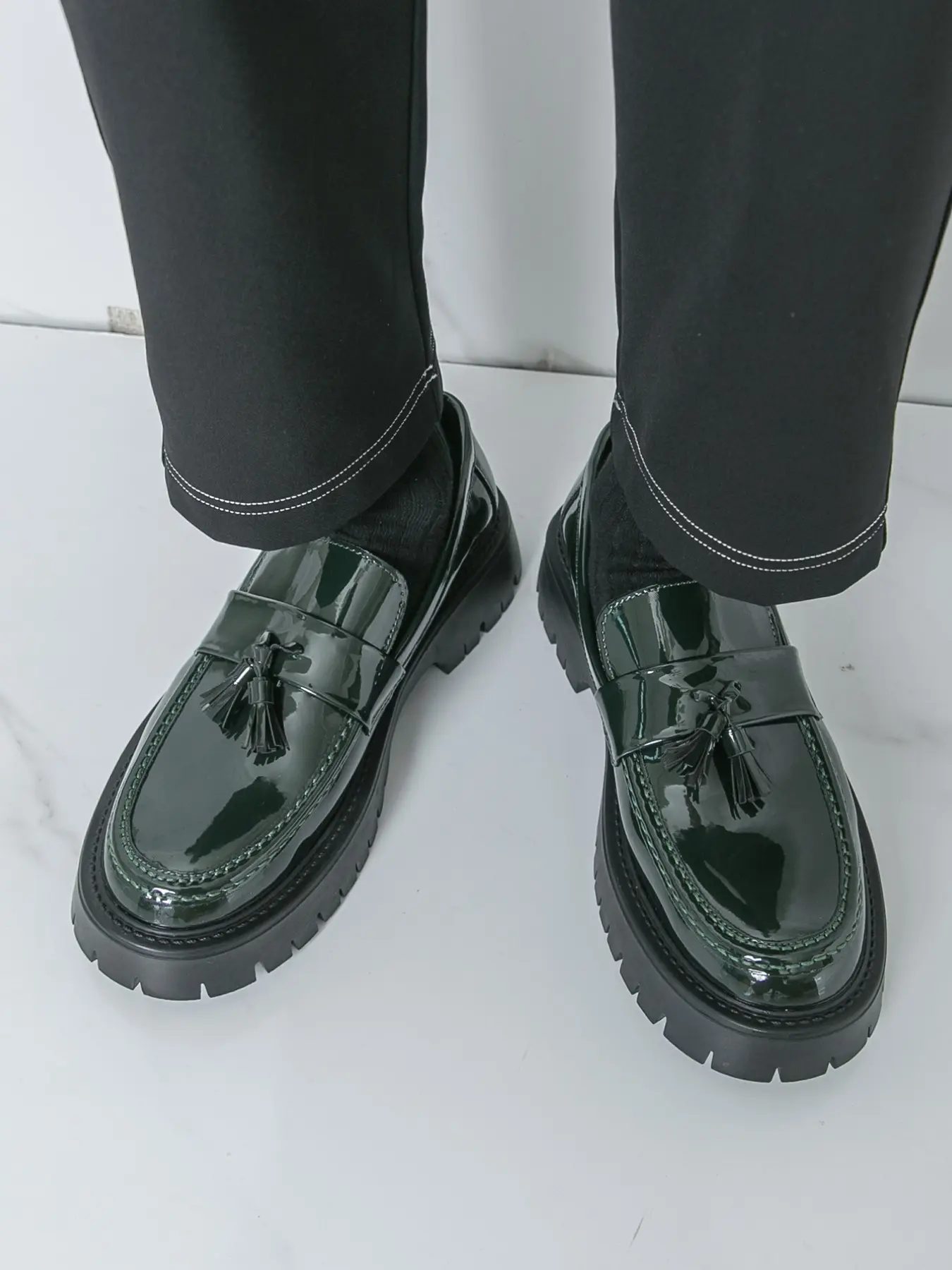 Men's Round Toe Thick Sole Business Casual Loafers, Mirror Anti-Slip Breathable Height Increasing Shoes for Banquets and Workplaces