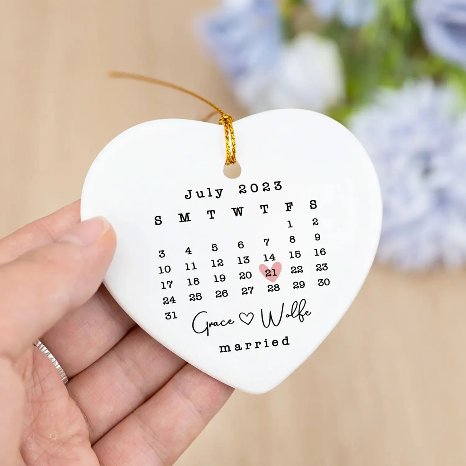 Personalised Married Ornament, Wedding Date Ornament, Heart Ornament, Calendar Anniversary Gift, Our First Christmas, Newlywed Christmas Gift