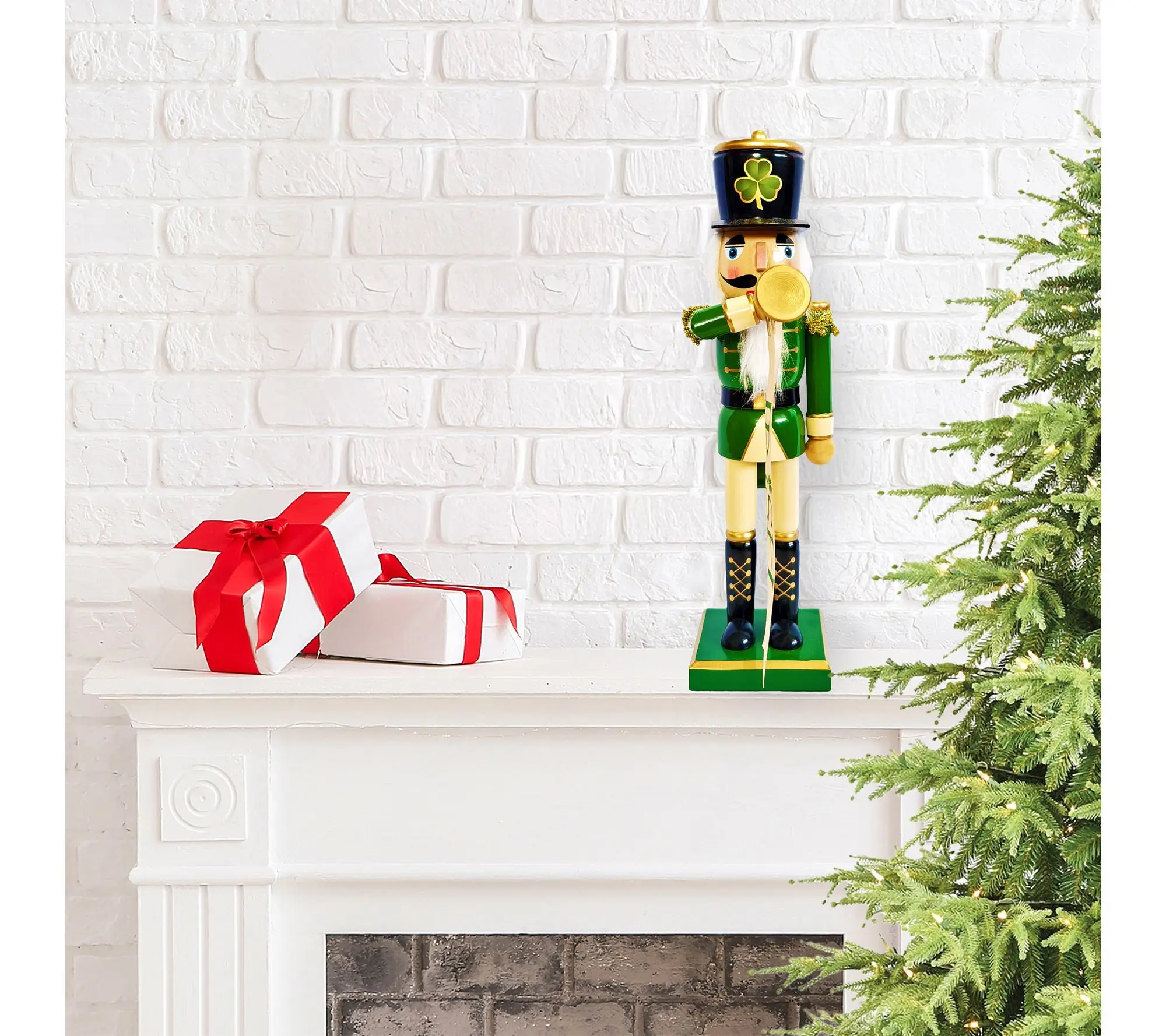 Santa's Workshop 14" Irish Bugler Nutcracker Santa's Workshop 14" Irish Bugler Nutcracker