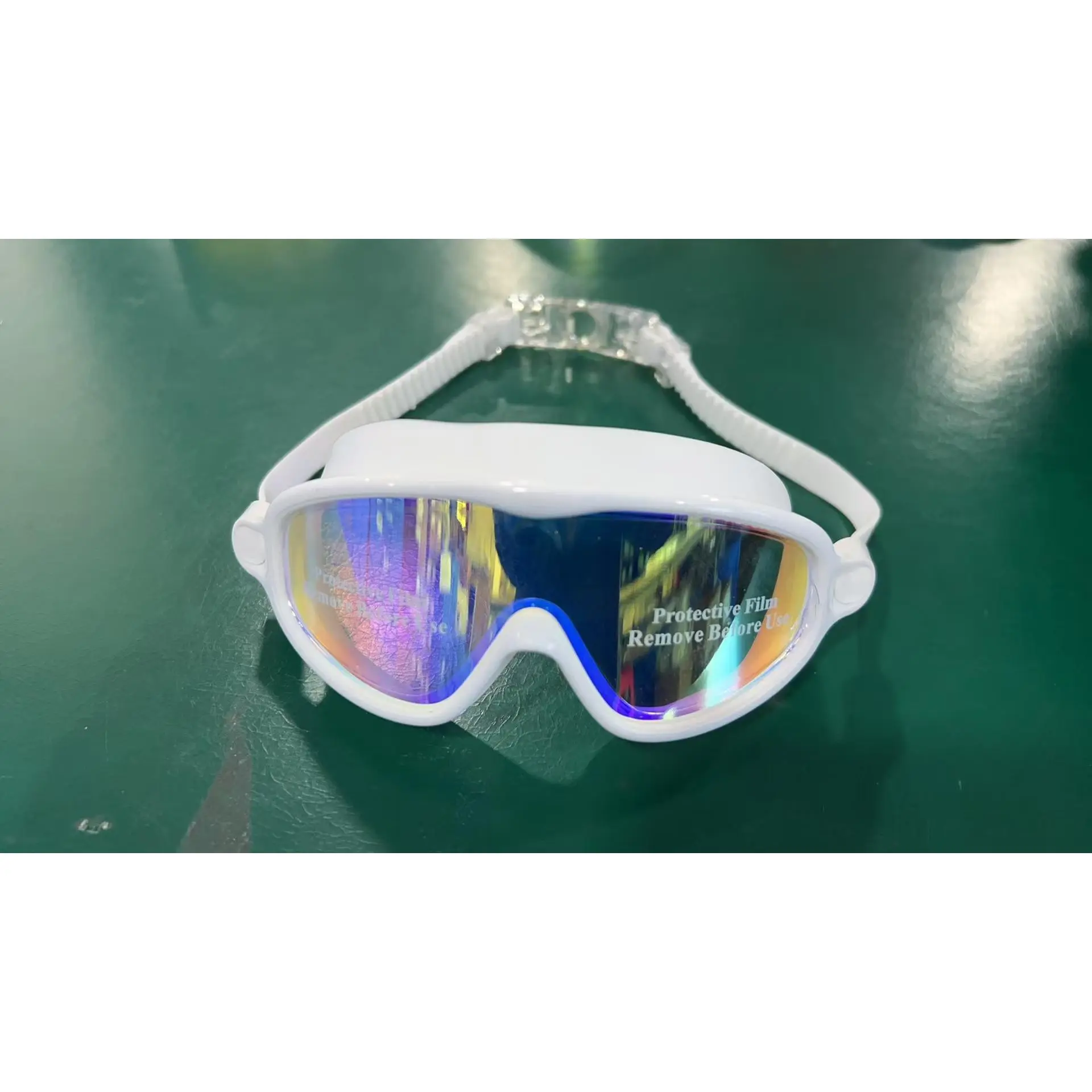 Dazzling White/Boxed