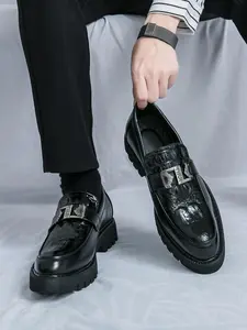 Men's Fashionable Metal Decorated Slip on Dress Shoes, Casual Comfortable PU Leather Loafers for Daily Wear, Lightweight Breathable Shoes for All Seasons