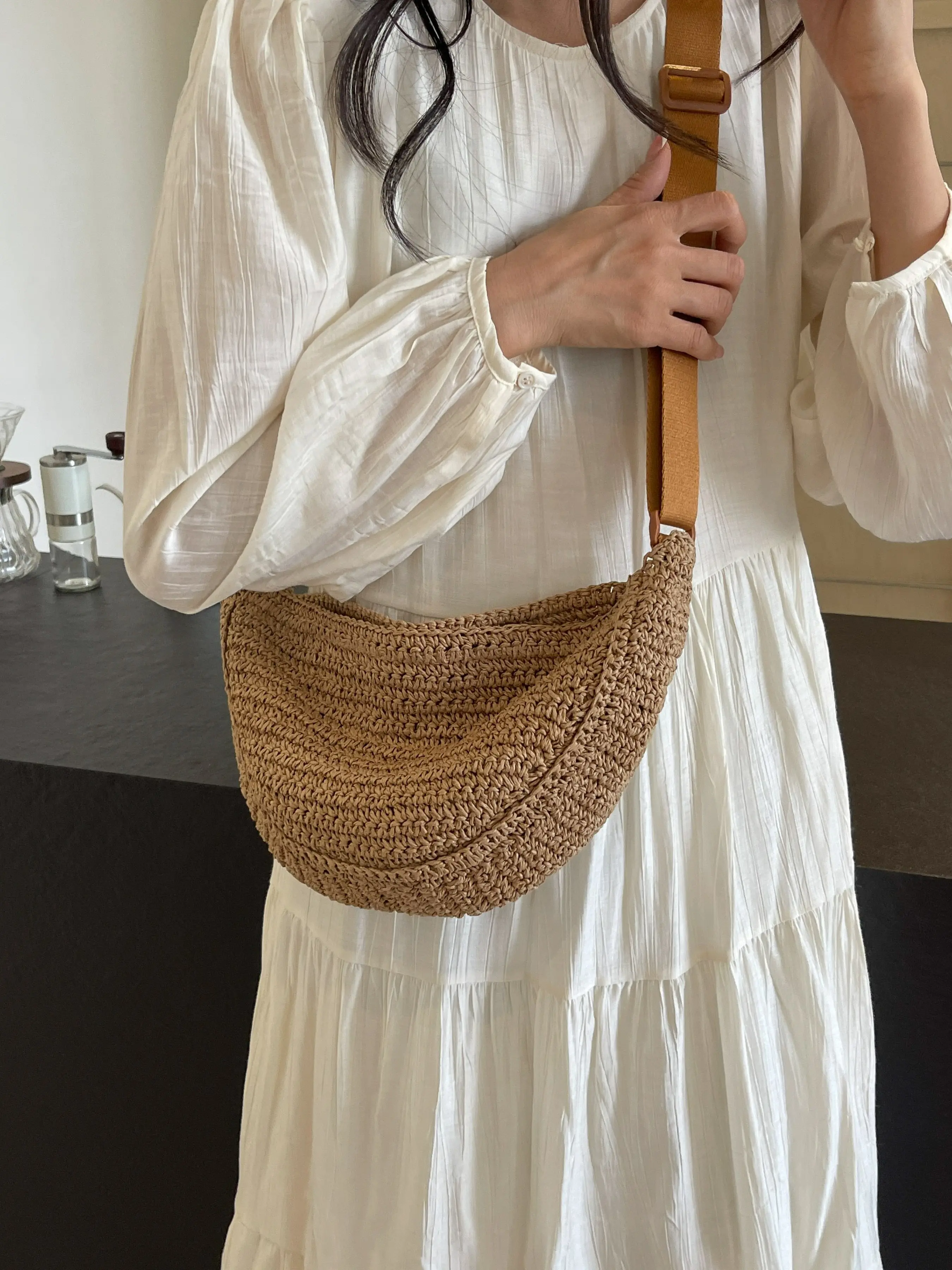 Bohemian Woven Straw Hobo Bag, High-End Style for Beach Vacation, Fashionable Crossbody Shoulder Bag, Casual Daily Use, Boho Style Crossbody, Stylish Crossbody Bag, Boho Crossbody Bags