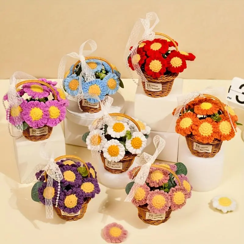 Handmade Knitted Sunflower Basket, 1 Count Basket with Pearl Chain, Decorative Flower Basket for Home Party Wedding, Gift for Mom, Graduation Gift