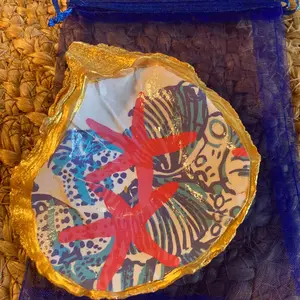 Pink Starfish Oyster Shell Jewelry Dish upcycled recycled nature ocean sea seashells eco friendly blue pink marine life