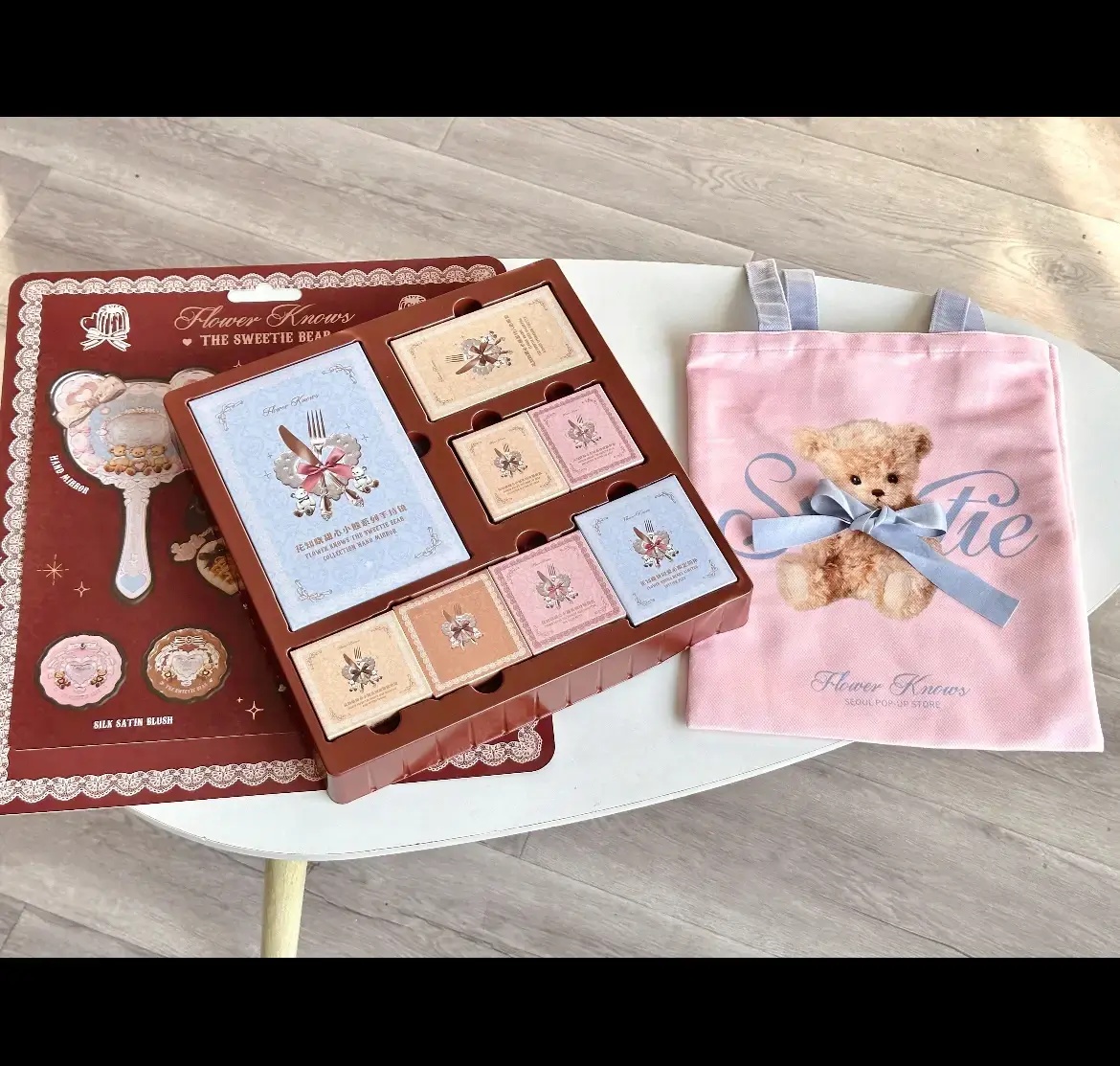 Flower Knows Flash Limited Set, Film Lip Blush Eyeshadow Disc Makeup Set