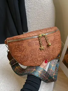 Women's Retro Floral Pattern Crossbody Fanny Pack for Women, Summer 2025 Trendy Fashion Pu Leather Zipper Belt Bag Casual Bum Bag with Adjustable Strap for Daily Used, Versatile Bag