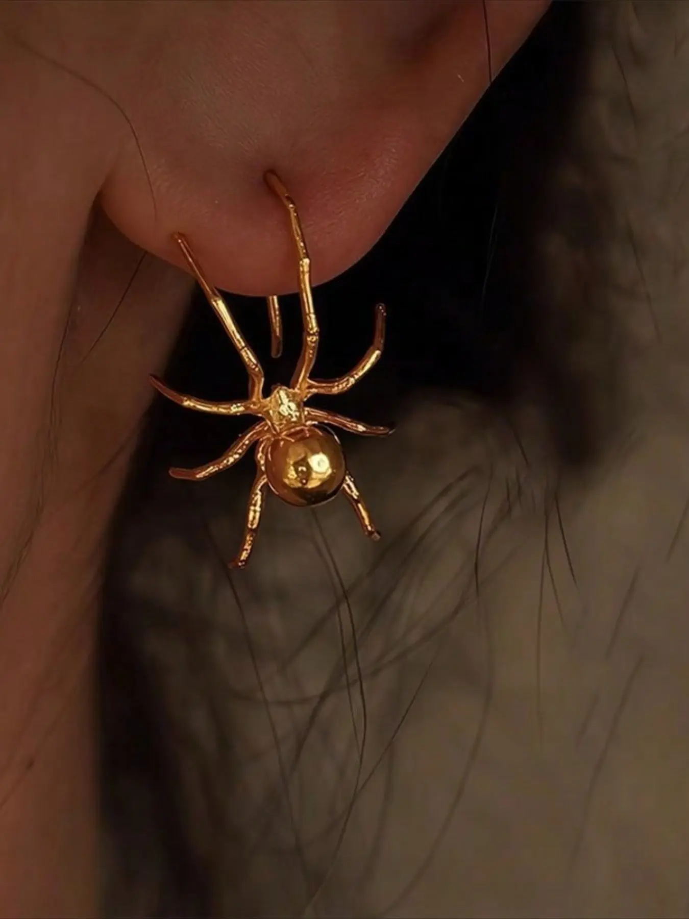 Unique High-End Handcrafted Silver/Gold Spider-Shaped Dangle Earrings, Women's Gift Jewelry, Fashionable and Unique Earrings