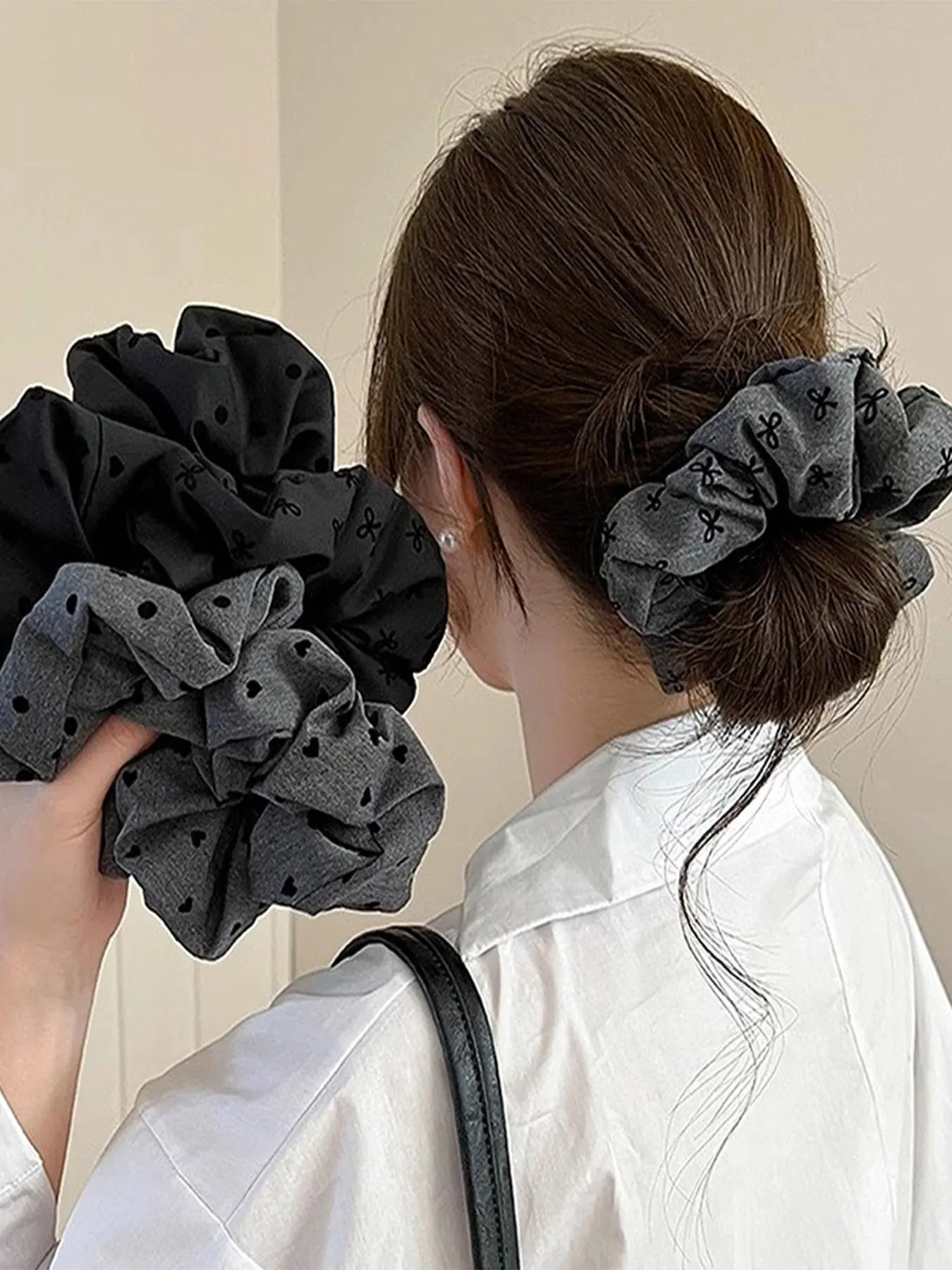 Polka Dot & Bowknot Pattern Scrunchies, Bowknot Design, High Stretch Hair Tie, Fashion Hair Accessories for Women & Girls, Minimalist Headwear Suitable for Thick Hair, Ponytail