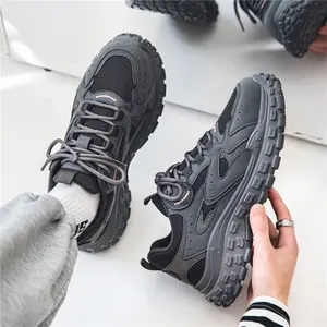 Labor Protection Shoes Men's 2023 Spring New Breathable Mesh Shoes Men's Construction Site Work Non-Slip Wear-Resistant Sports Dad Shoes Footwear Boy