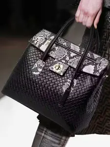 Women's Elegant Snakeskin Print Handbag, Large Capacity Shoulder Bag for Work & Daily Used, Casual Trendy Versatile High-quality Daily Commuting Bag