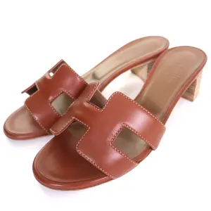 Pre-owned HERMÈS Others Small Leather Goods Hermes Oasis Leather Mule Sandals