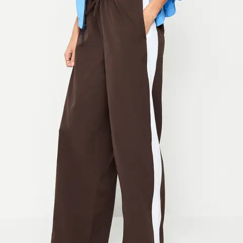 Old Navy Women's High-Waisted TrekTech Straight-Leg Pants