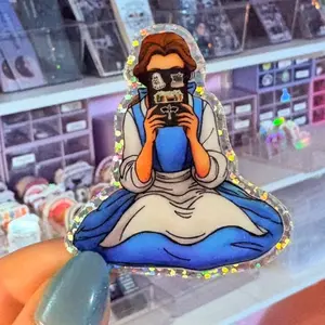 Princess Reading a Kindle Fourth Wing Stickers Edition Glitter Sticker Princess Reading a Kindle Fourth Wing Stickers Edition Glitter Sticker