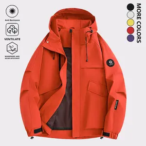 Men's Outdoor Everyday Casual Hooded Softshell Jacket, Fashionable Lightweight Comfortable Windproof Jacket with Large Pockets, Suitable for Mountaineering, Hiking, and Running Training Wear