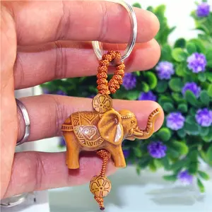 1/5pcs Exquisite Vintage Polyresin Lucky Elephant Carved Pendant Keychain Key Ring - Unique Gift for Men and Women, Ideal for Friendship, Anniversary, and Birthday Celebrations - Durable, Long-Lasting, and Fashionable Accessory