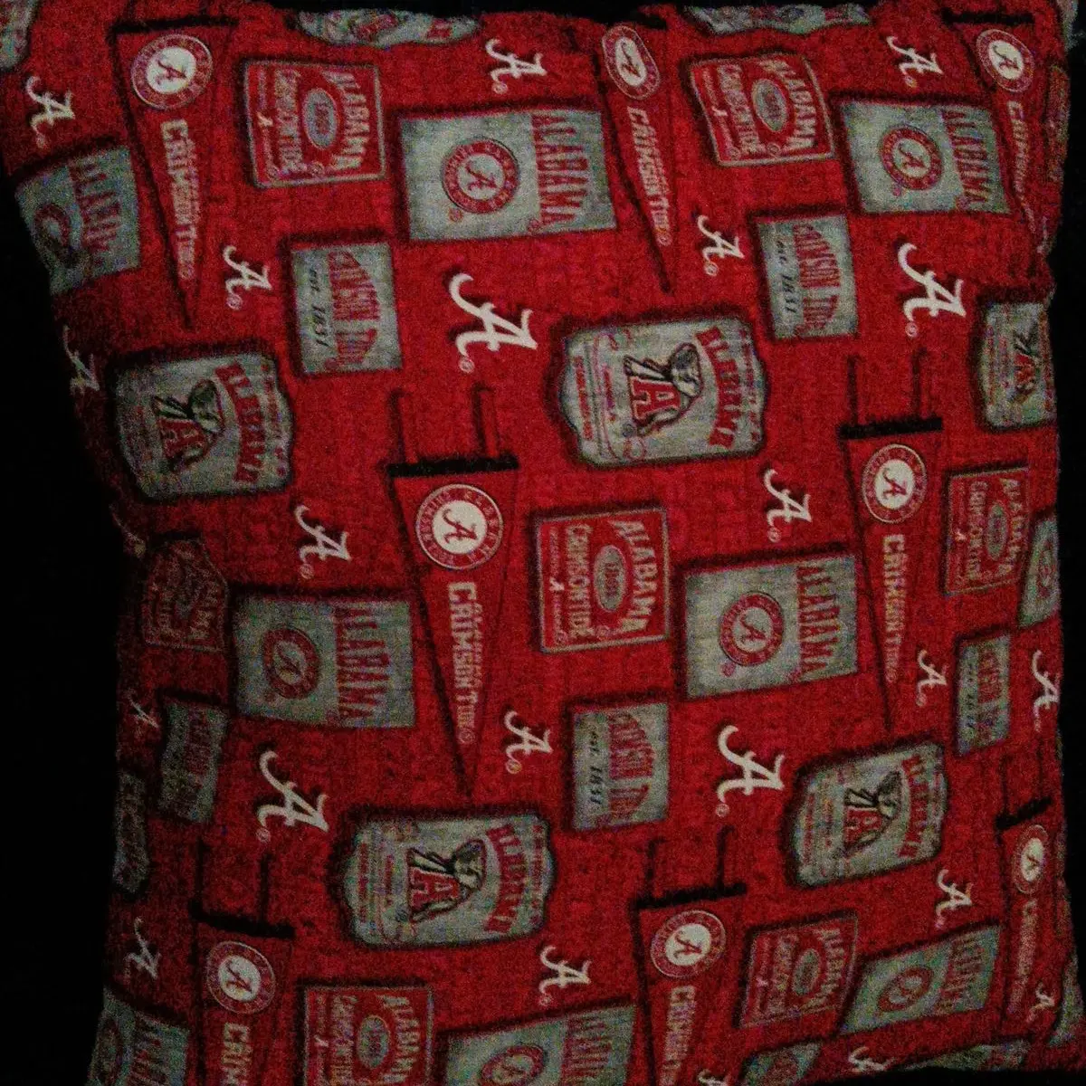 Pillows Hand Sewn with Soft and Comfortable Fabric