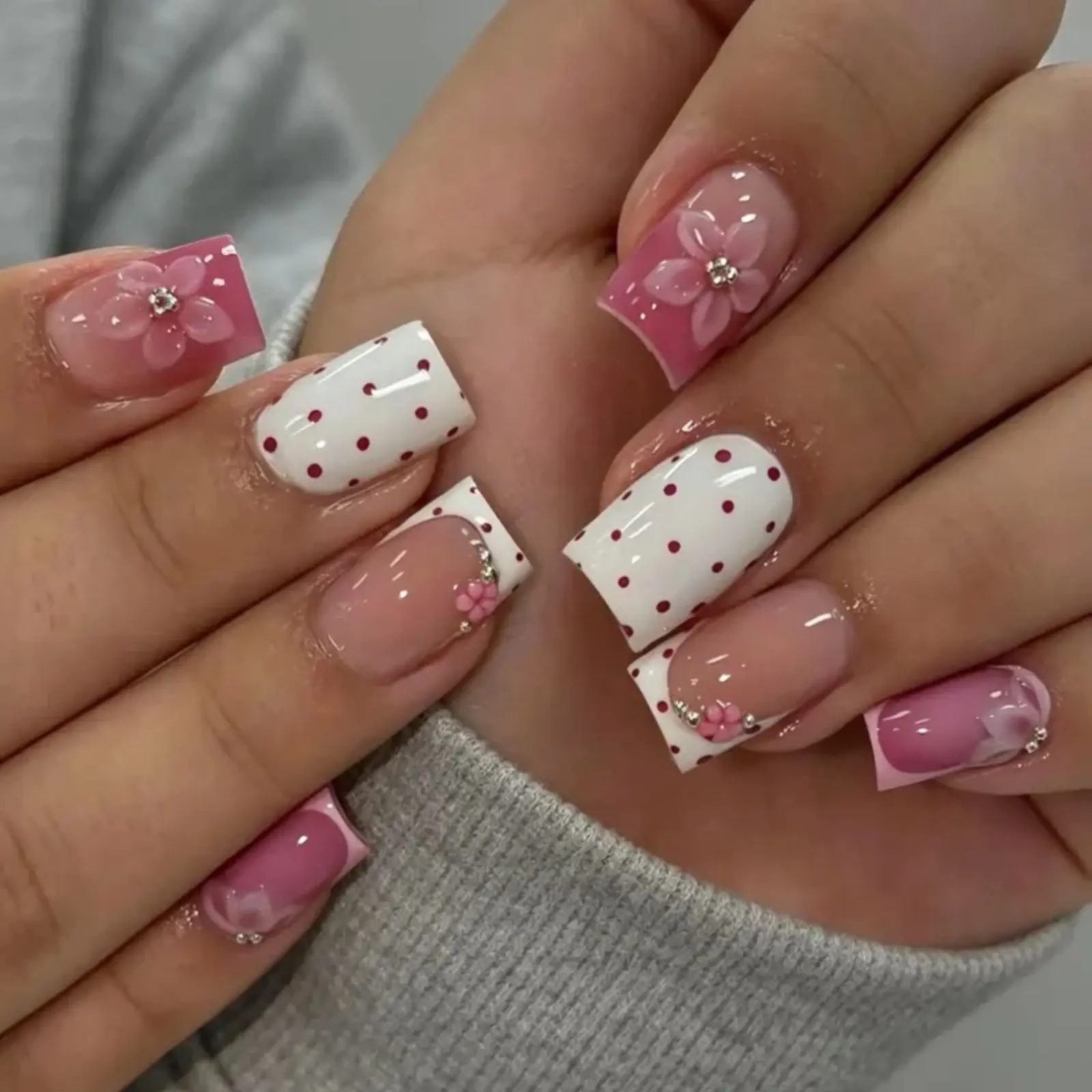 Pink Polka Dot Press On Nails 3D Pink Flower Nail Art Tiny Crystal Charms White Dot French Accents Cute Coquette Reusable Daily False Nails