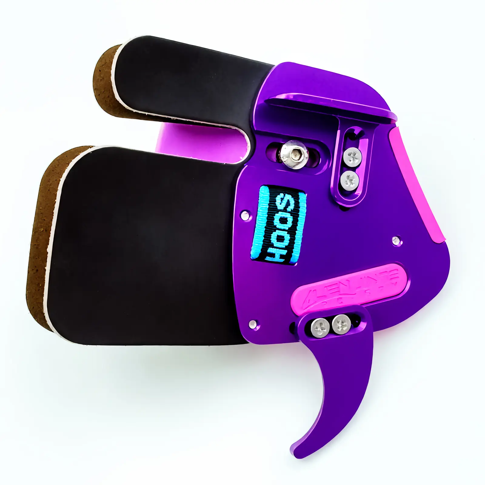 Archery Protective Set for Beginner Archers - 1 x Archery Finger Tab Guard with Adjustable Loops & Cozy Coverage, Arm Guard with Elastic Straps & Secure Buckles for Bow Hunting, Target Shooting