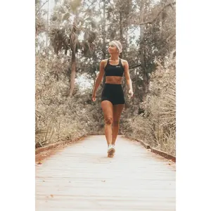 BXT Elevate Seamless Set - Sculpting Sports Bra & High-Waisted Compression Shorts for Women's Workout Wear - Seamless Technology for Sleek Fit