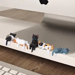 5 Pcs Mini Cat Figurines Car Decor Dashboard Accessories Cute Resin Cat Ornaments for Rearview Mirror Desk Decorations Funny Car Gifts Interior Decors