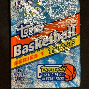 Topps 1992-93 NBA Basketball Series 1 Picture Cards - Michael Jordan & Luc Longley - Topps Gold Basketball Card in Every Pack