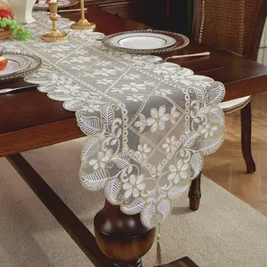 1 Piece Mesh Fabric with Exquisite 3D Floral Lace Embroidery, Ideal for Home Decor, Decorative Indoor Durable Kitchen Table Runner, Picnic Party Wedding Table Cover, Table Settings