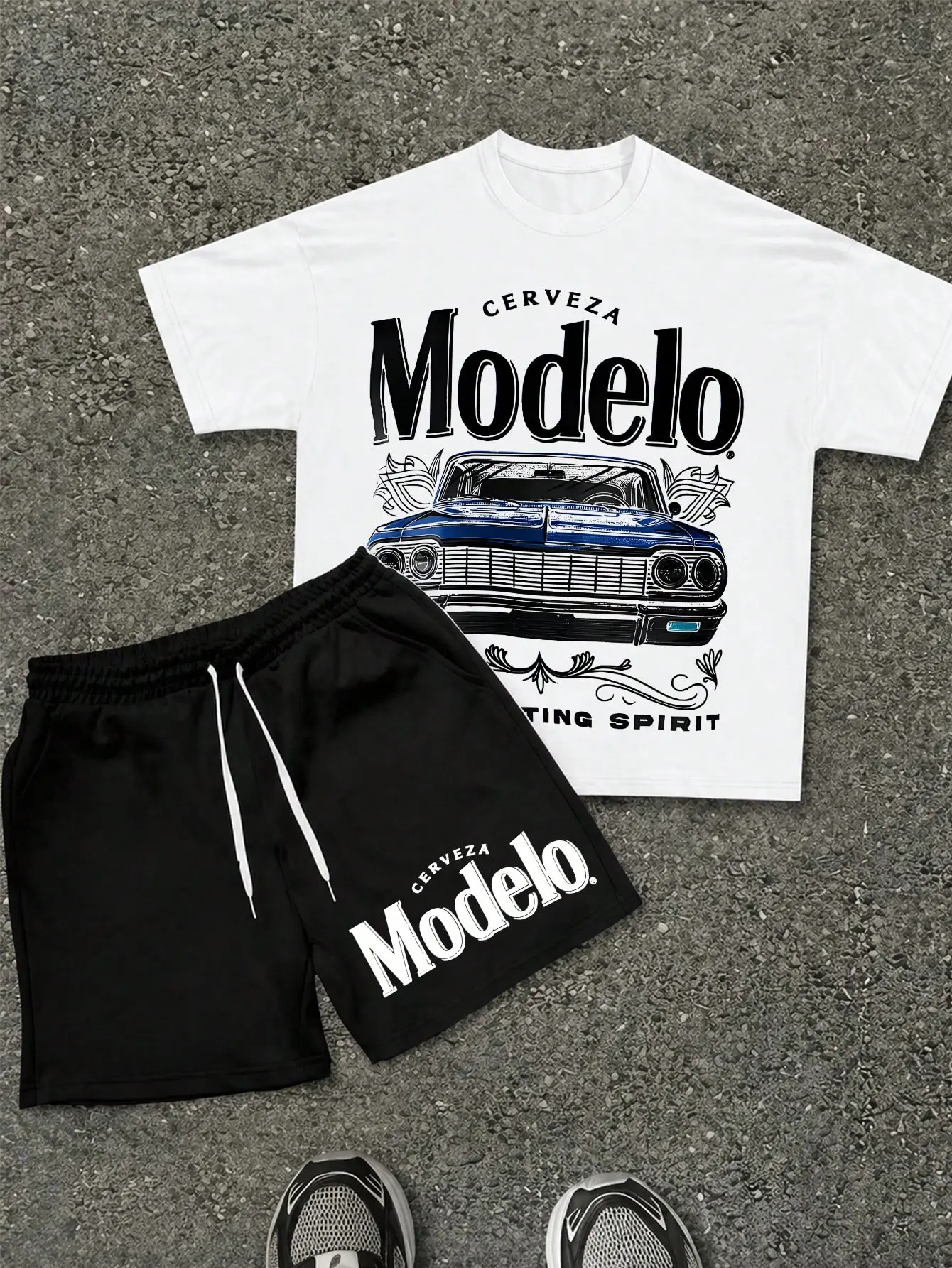 Men's 2-Piece Aesthetic Street Style Tracksuit - 450g Heavyweight Breathable Cotton Fabric Tee & Drawstring Shorts Set, Modelo Cerveza The Fighting Spirit Lowrider Car Prints Retro Menswear Summer Casual Wear