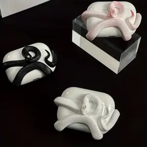 2026 Spooky Snake Resin Case, Halloween Style Protective Cover Compatible With AirPods 4/3/Pro 1/2, 2 Type-C Ports, Unique Gift For Music Lovers (No Earbuds)