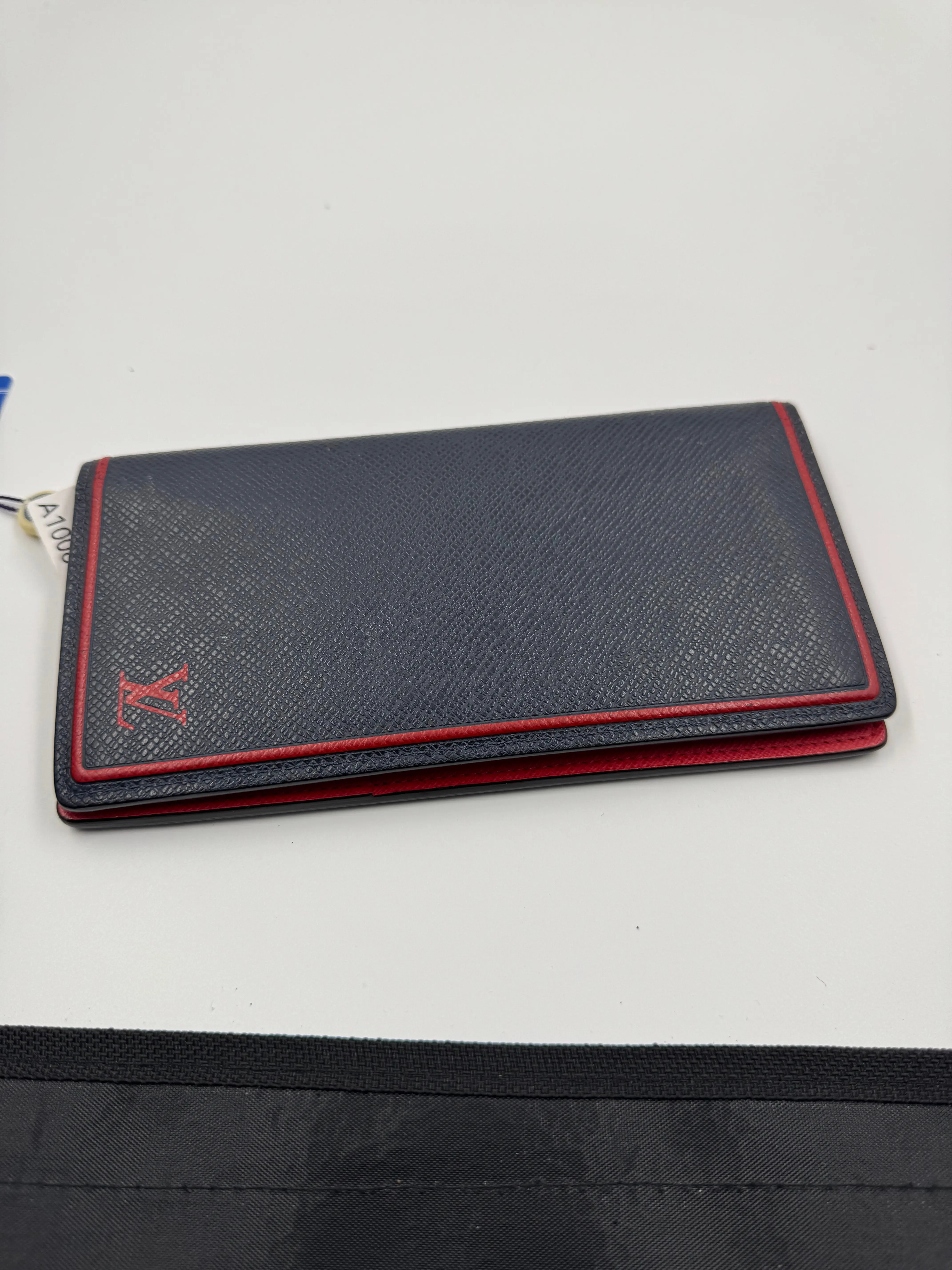 Pre-owned Louis Vuitton Brazza Wallet A100804