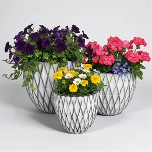 VT329 - Washed Sand Cement Planter