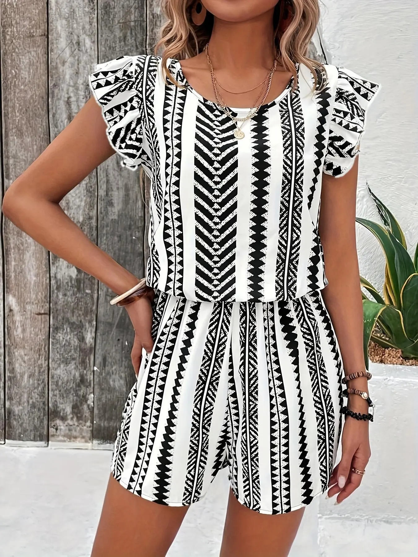 Elegant Women's Floral Print Jumpsuit, Boho Geometric Pattern Flowy Sleeves Round Neck Tie High Waist, Ladies Fashion Clothing Womenswear Bohemian, Casual Loose Jumpsuits