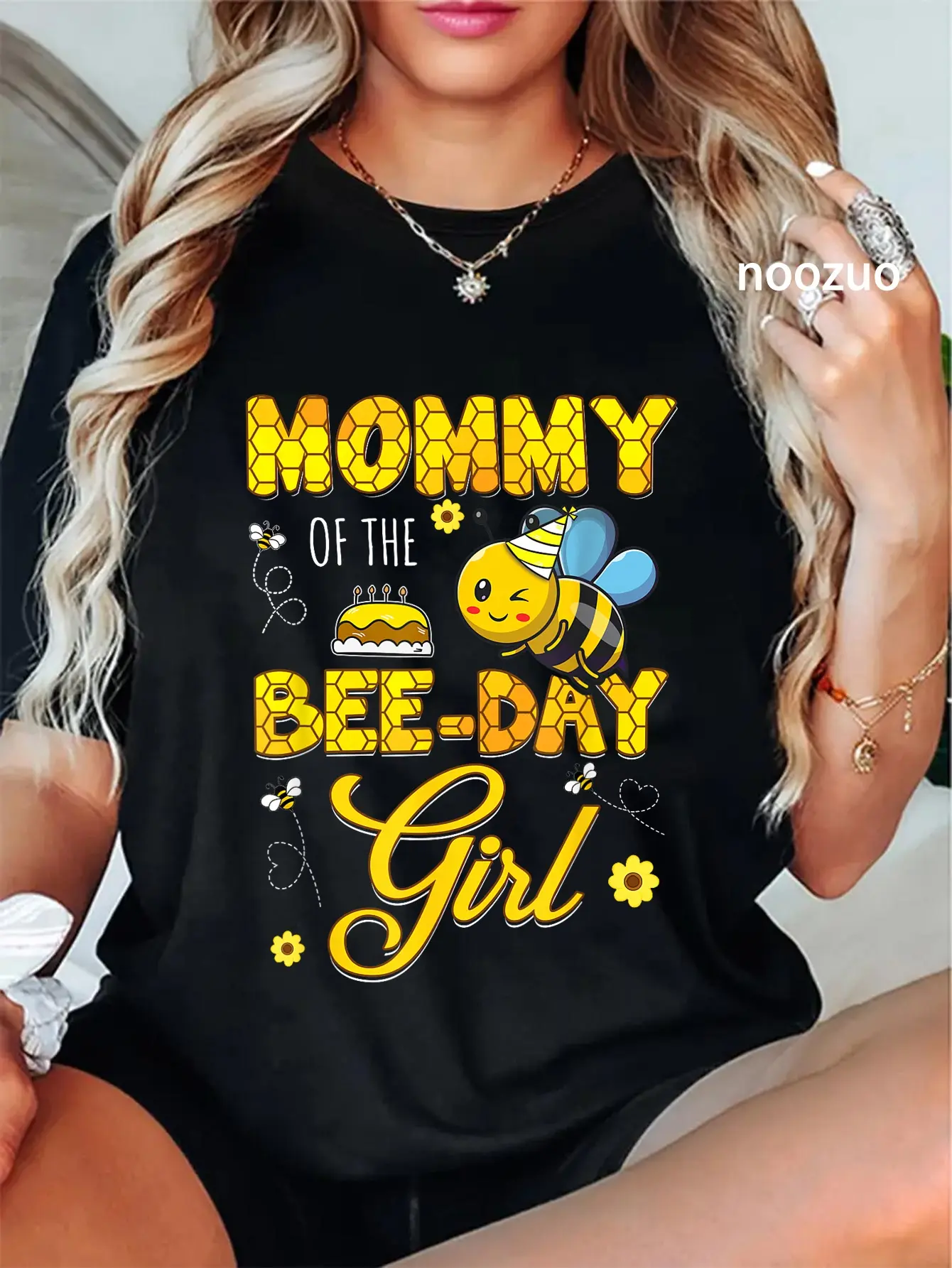 Women's Graphic T-Shirt with Playful Bee Theme, Vintage 100% Cotton Casual Top with Distressed Look for Birthday Parties, Casual Tops, Everyday, Playful Humor, Cartoon Bee Motif Women's T-Shirts, Colorful Playful Women's T-Shirts