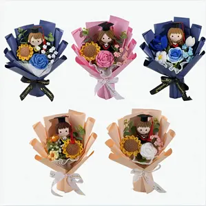 {FLASH SALE} Aesthetic Crochet Graduation Bouquet 2026 Viral Gift | Handmade Plush Flowers with Custom Graduate Doll | Class of 2026 Keepsake for Daughter, Best Friend & Graduation Gift for Her | Fast Shipping