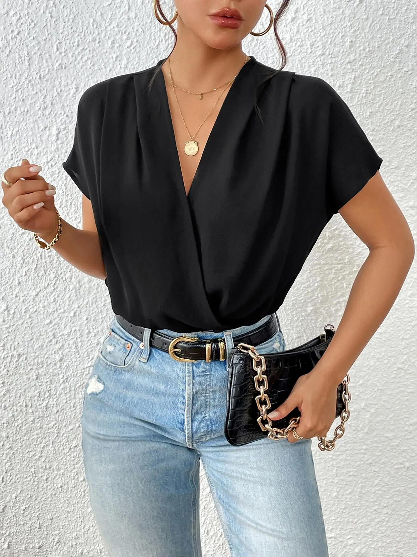 Women's Plain Basic Wrap Batwing Sleeve Bodysuit, Elegant Deep V Neck Short Sleeve Bodysuit, Women Summer Outfit for Daily Wear, Shortie Bodysuit