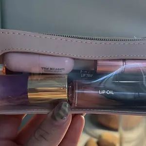 Portable Makeup Brush & Cosmetic Bag, Handheld Cosmetic Pouch, Multi-Functional Zipper Pouch for Travel & Stationery Storage, Trendy Girls' Essential Organizer