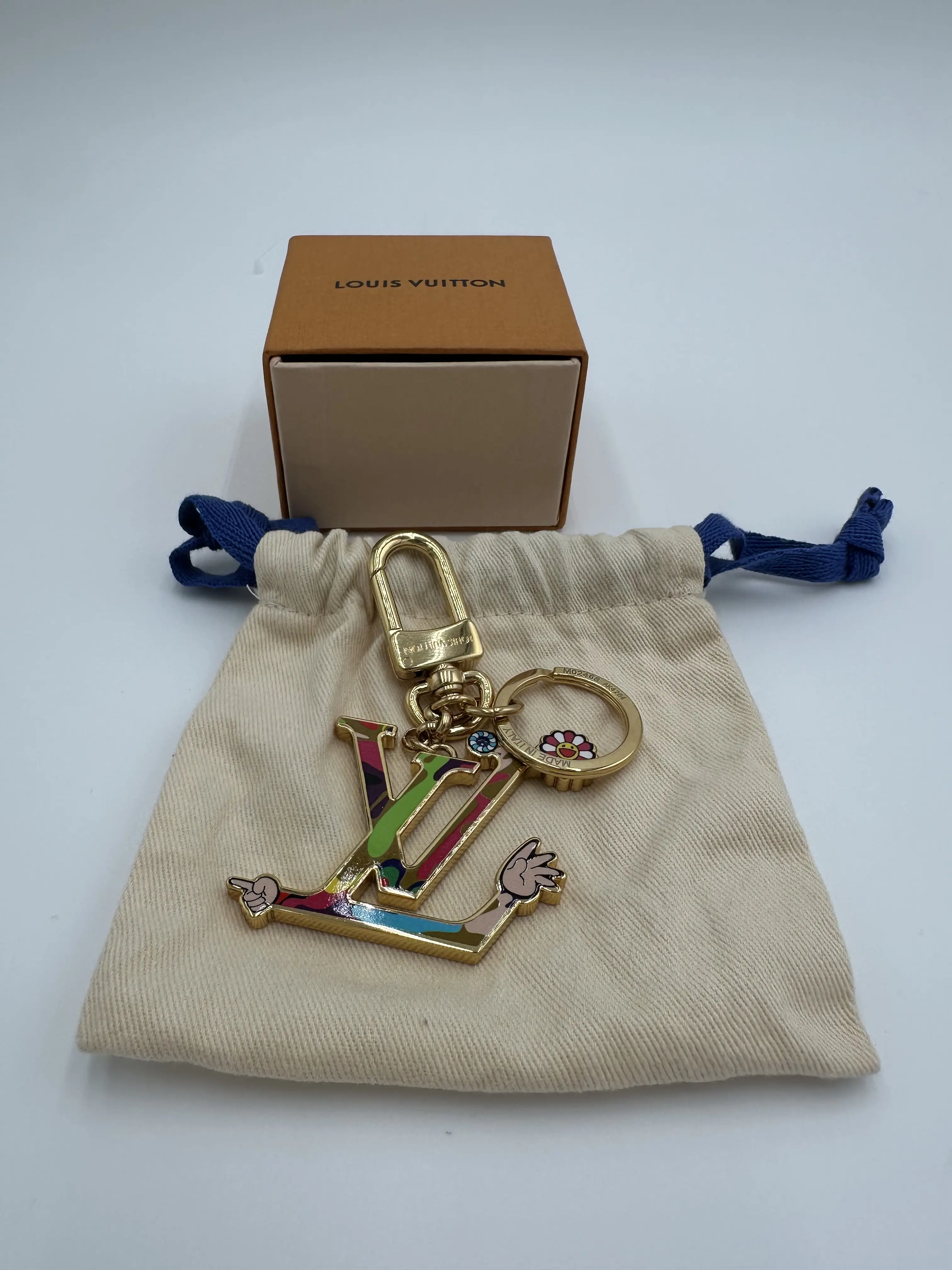 Pre-owned Louis Vuitton LV x TM Iconic Superflat Bag Charm Key Holder, Gold Tone Metal Monogram Snap Hook Collector's Item