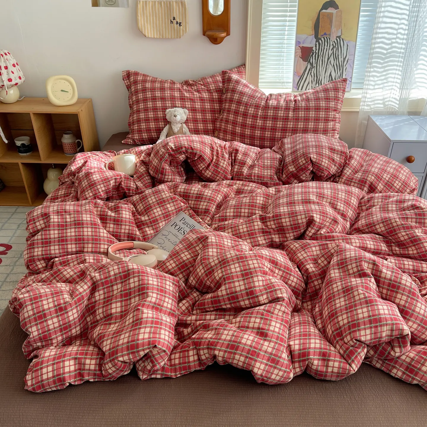 4pc New Year Plaid Striped Twin Set, Cloud Cotton Button Design Dorm Room Essentials, Soft & Stylish Bedding for All Seasons, Soft Bedding Sets, Cozy Bedding Set