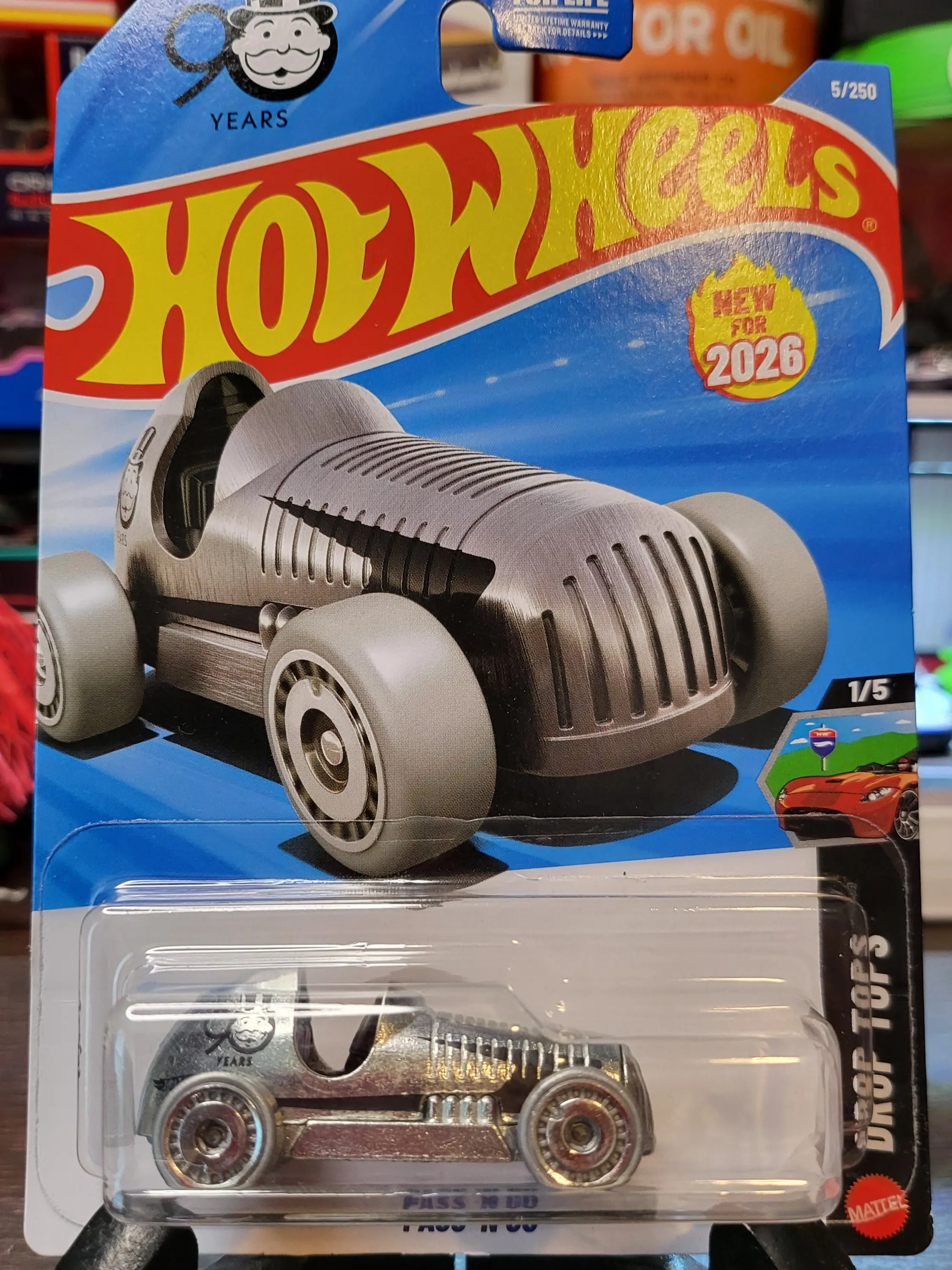 Hot Wheels 2026 Case A Pass 'N Go Gray Drop Tops Die-Cast Car Model - Friction Vehicle, Never Opened Diecast Toys
