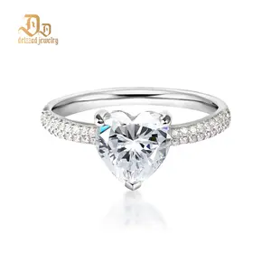 Delzzad Solitaire Heart Ring Lab-Created Moissanite Engagement Ring S925 Sterling Silver Moissanite Jewelry Perfect Christmas Gift