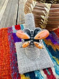 Handcrafted Spiny Oyster & Sterling Silver Dragonfly Ring