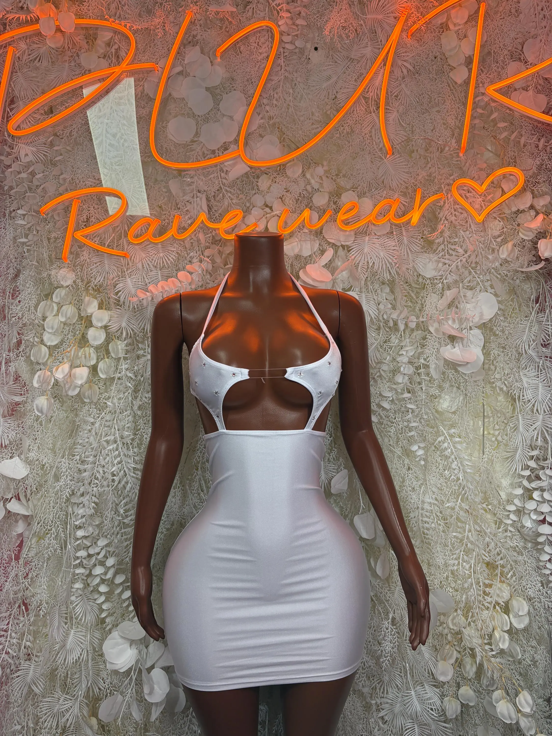 Women's White Sleeveless Halter Cutout Bodycon Dress - Sexy Exotic Dancewear Clothes for Club, Festival, Bodycon Fit, Cutout Look