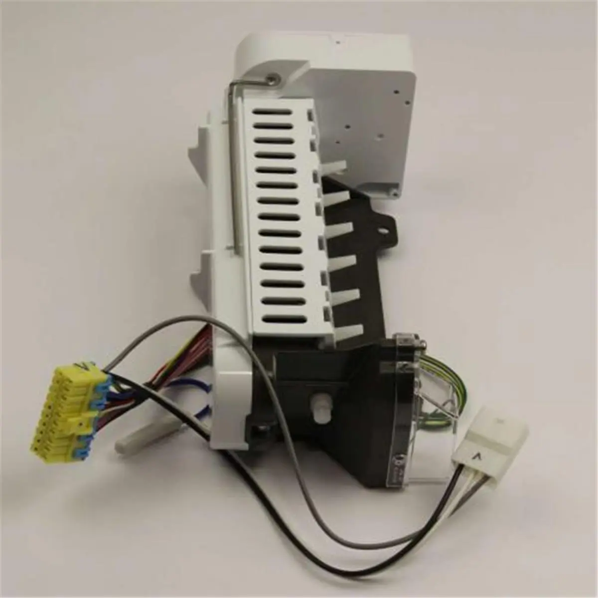 LG Ice Maker Assembly Kit - 2.1 lbs Weight, Top Quality Construction, Total Compatibility with LFXS30766S, LFXS29626B, LNXC23726S, LSFXC2476D, Household Appliance Part for Enhancing and Maintaining Appliances