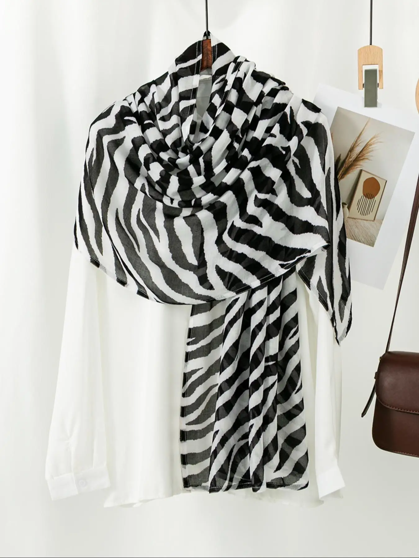 1PC Women's Solid Color Hijab, Soft Breathable Jersey Hijab, Elastic Tube Headscarf, Daily Use, Perfect Gift for Family, Friends, Mother, Ideal for Pr