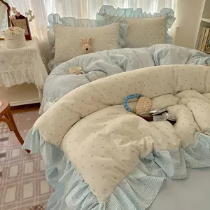 Girls' Room with Ruffle Trim, Includes 1Pc Duvet Cover & 2Pcs Pillowcases, Polka Dot Pattern, Soft Skin-Friendly Fabric, All Seasons Use, Soft Bedding Sets