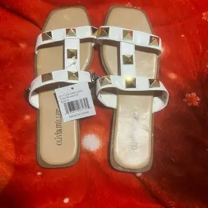 Olivia Miller Sandals Olivia White Color with Gold Studs Style OMP-2104 Size 8 Made in China