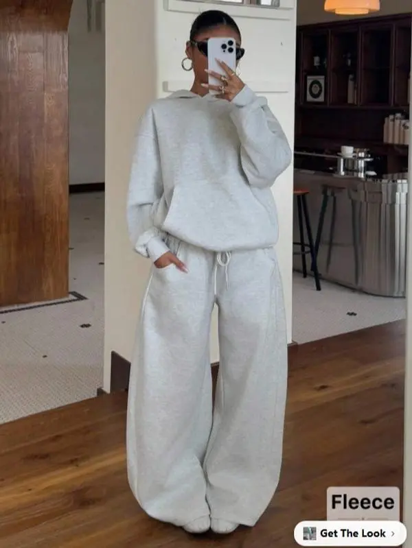 Women's 2-Piece Autumn/Winter Thermal Lined Hoodie & Relaxed Fit Sweatpants Set, Modest Lounge Sportswear for Comfortable Wear