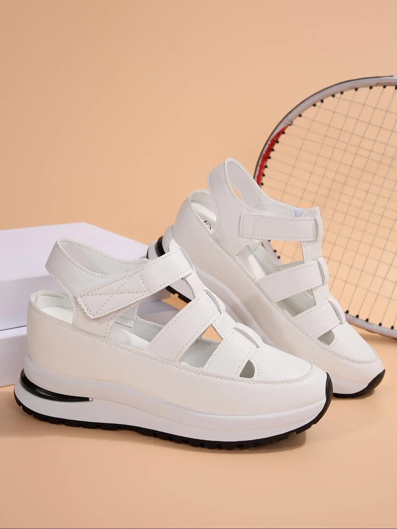 Women's Fashionable Solid Color Platform Sandals, Casual Comfortable Breathable Sandals for Daily Wear, Lightweight Non-slip Fashion Shoes for Women &