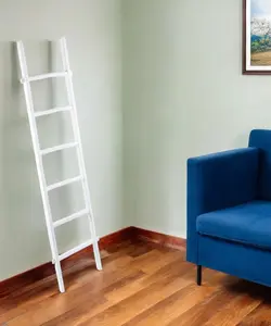 360 stand 76 in. White 6-Step Solid Wood Decorative Blanket Ladder, Rustic Blanket Holder