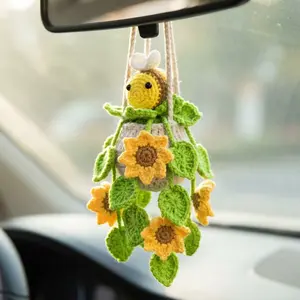 Cute Plant Crochet Rearview Mirror Charm, Handmade Bee Design, Car Mirror Hanging Decor, Women's Automotive Decoration, Car Trinkets, Car Ornament