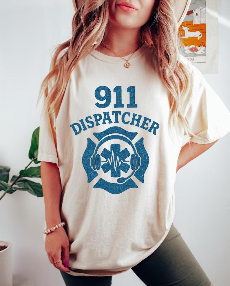 911 Dispatcher Heart T-shirt, Dispatcher Sweatshirt, Emergency Dispatch Shirt, Dispatcher Appreciation Gift, Motivational 911 Workers Tee